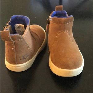 UGG Hamden toddler boy’s sneaker